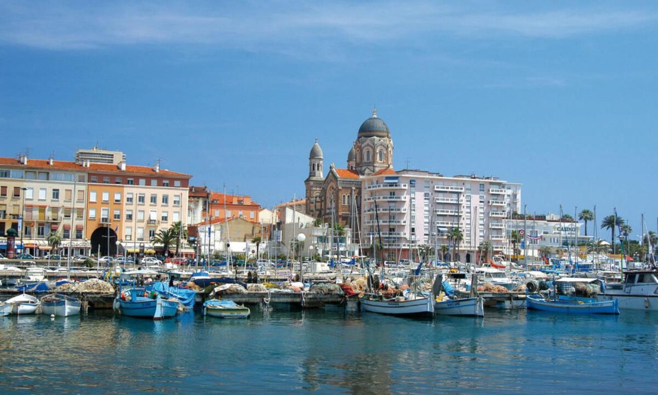 Apartment Special Golf Pour 2 Pers Classe 4 Etoiles Saint-Raphael (Var)